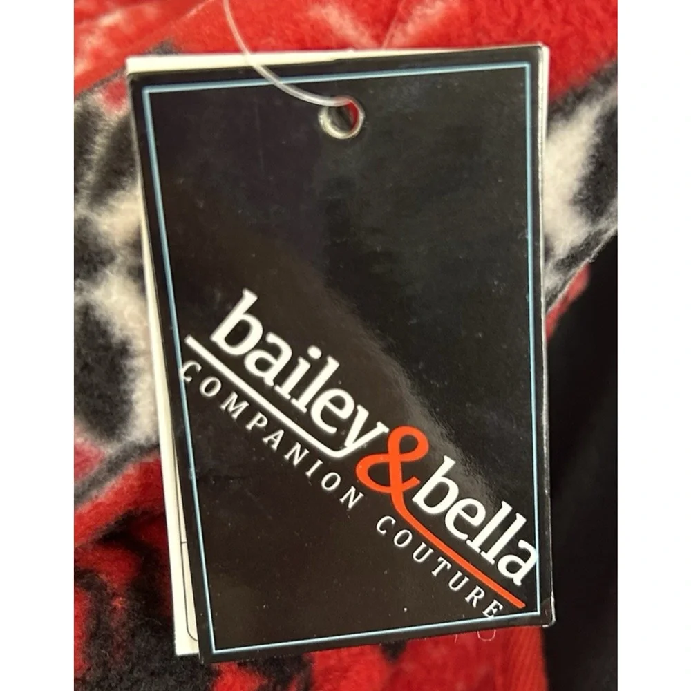 Bailey & Bella Dog Jacket Size XL Red‎ Black Fleece Christmas Winter Coat Vest